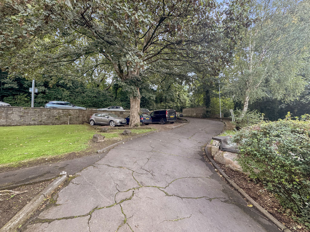 Camphill Avenue Langside